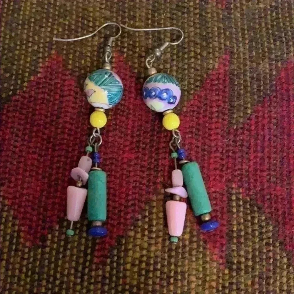 Women’s earrings